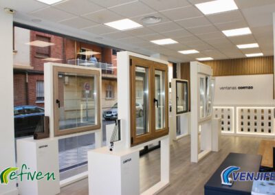 Exposición de ventanas de PVC en Albacete