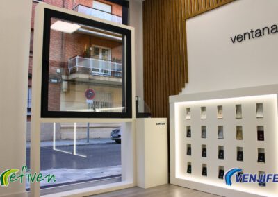 Exposición de ventanas de PVC en Albacete