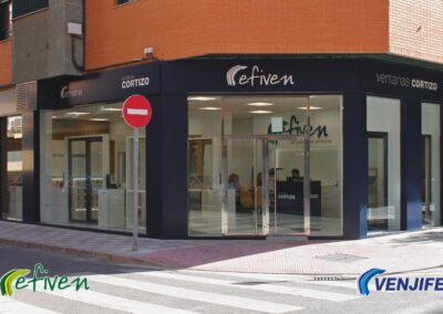 Efiven Exposición de ventanas de PVC en Albacete